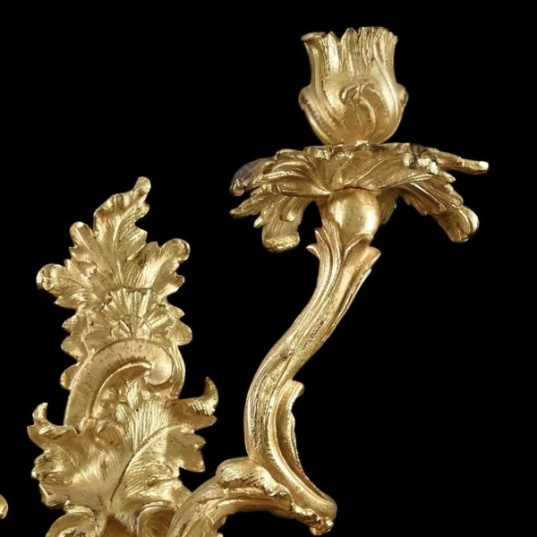 Pair of two arms wall lights with foliage decoration - Image 5