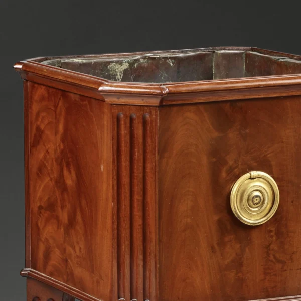 Mahogany burl planter - Image 2