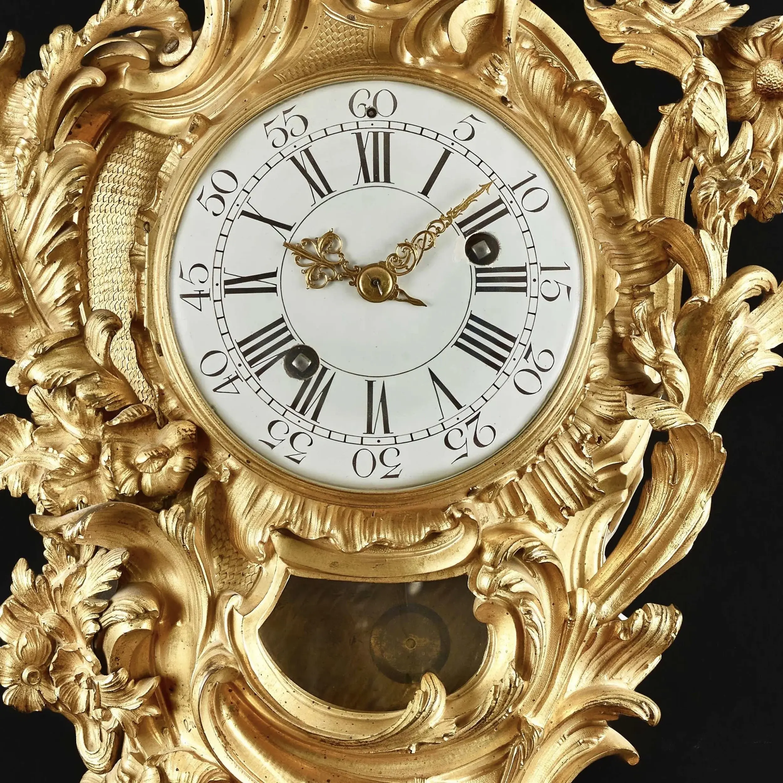 Cartel orné de bronze ciselé et doré – Image 3