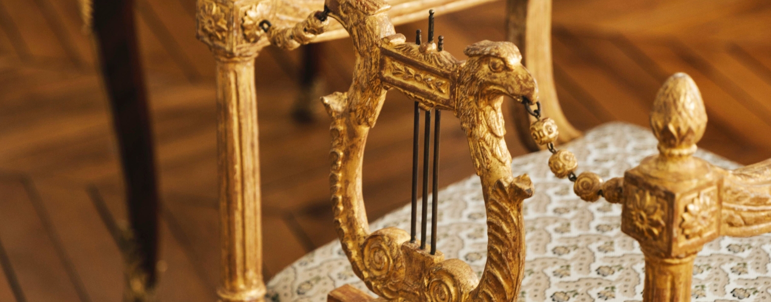 Détail fauteuil italien